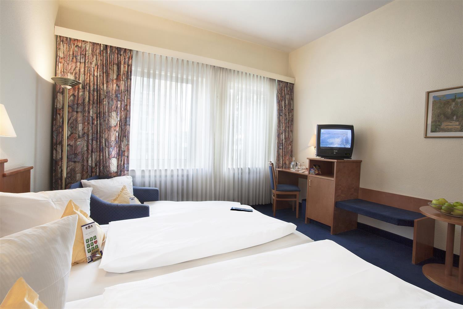 Sure Hotel By Best Western Ambassador Duesseldorf Екстериор снимка