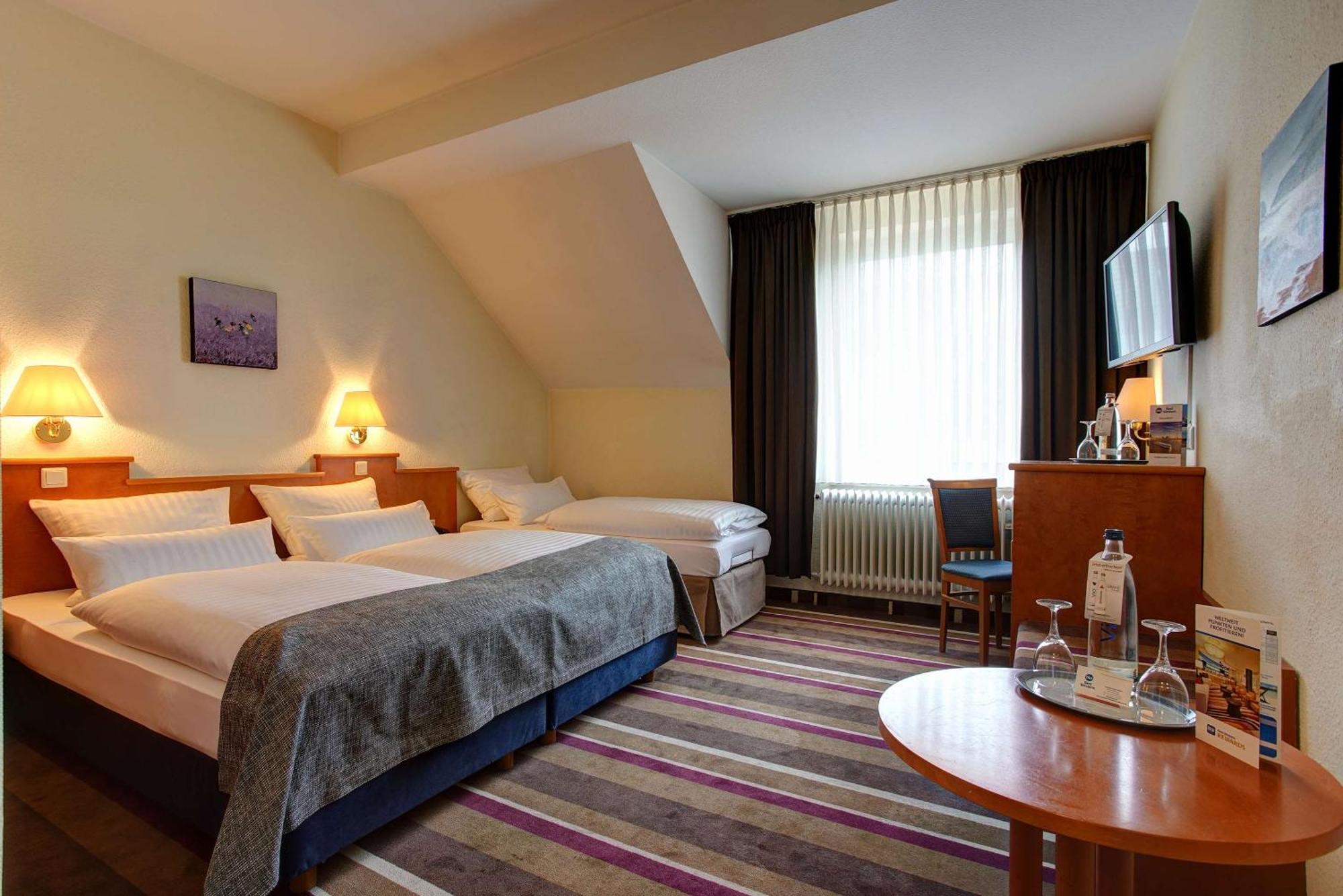 Sure Hotel By Best Western Ambassador Duesseldorf Екстериор снимка