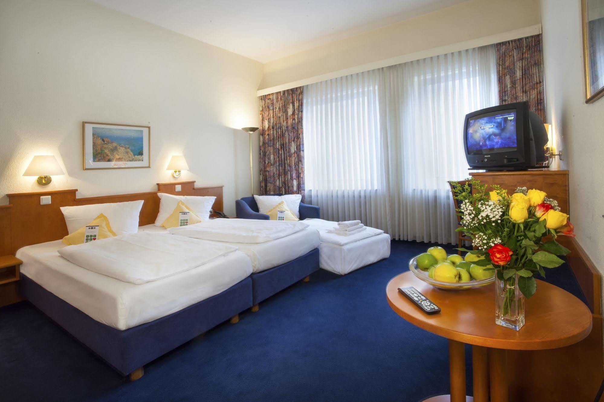 Sure Hotel By Best Western Ambassador Duesseldorf Екстериор снимка