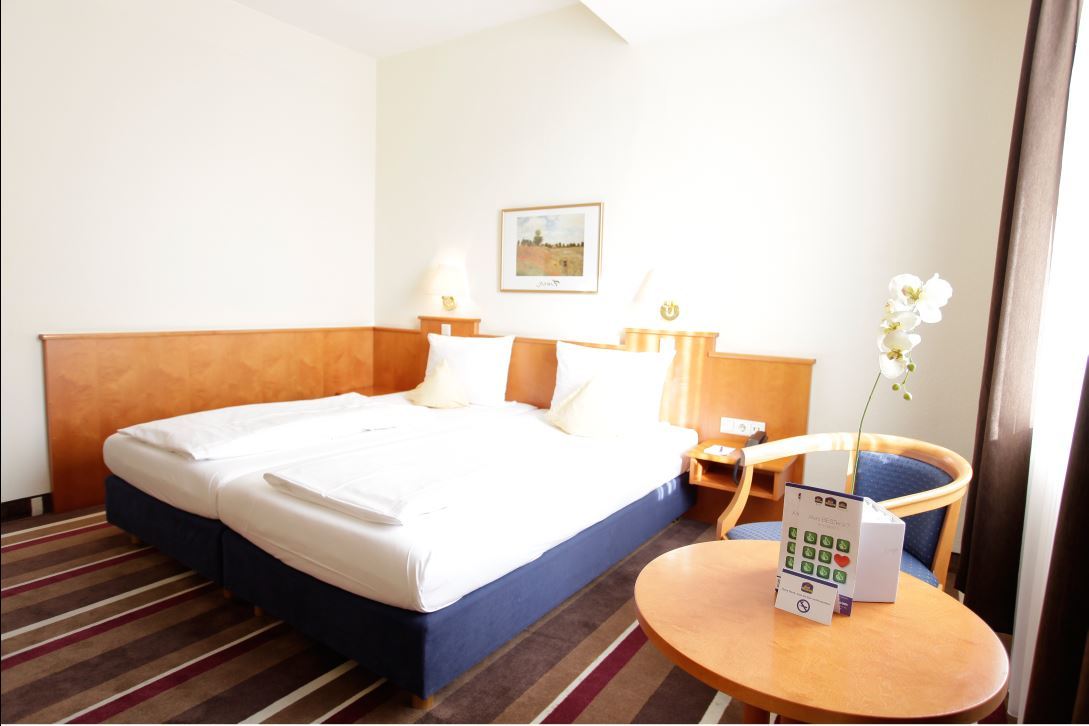 Sure Hotel By Best Western Ambassador Duesseldorf Екстериор снимка